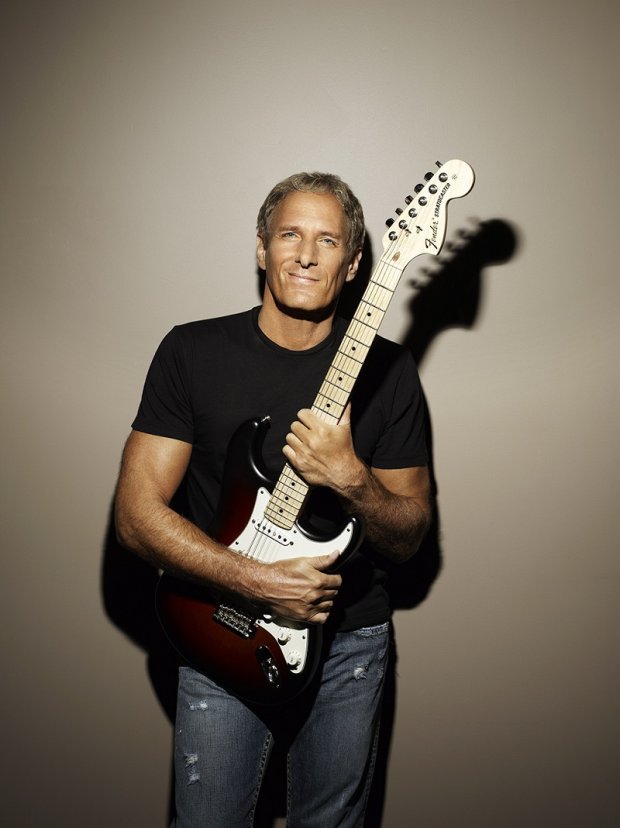 Michael Bolton z gitarą elektryczną