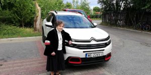 Pani Wanda Traczyk Stawska i Citroen C5 Aircross