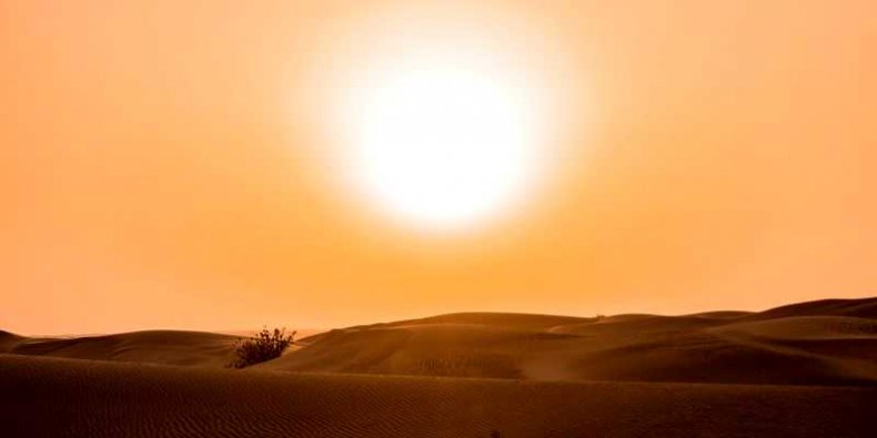 Prawdziwy upał (pustynia i słońce)