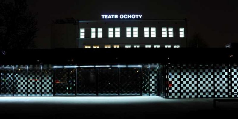 Teatr Ochoty w nocy - neon