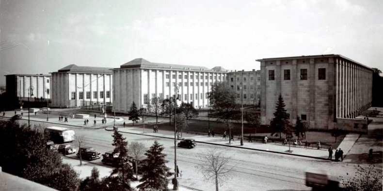 Muzeum Narodowe w Warszawie w 1938 r. foto Czesław Olszewski
