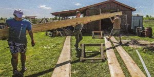 Rekonstrukcja przedwojennej pierwszej łodzi policjantów rzecznych z Warszawy foto Jacek Herok