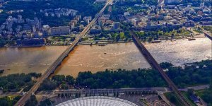 Najpiękniejsza Warszawa z lotu awionetką - Wyróżnienie w etapie lipcowym Warszawskiego Konkursu Fotograficznego 2020 r.. Foto Damian Pietrzak