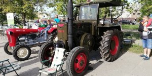 1. Zlot Zabytkowych Ciągników URSUS w Ursusie (20.09.2020)