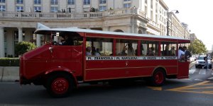 SAMUA Six Prezentacja autobusu historycznego MZA