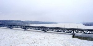 Wisła w Płocku - zatory lodowe fotografował Marcin Banaszkiewicz