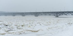 Wisła w Płocku - zatory lodowe fotografował Marcin Banaszkiewicz