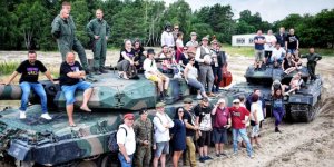 Laureaci Turnieju Wiecha i Leopardy 1 Warszawskiej Brygady Pancernej
