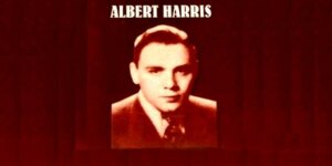Albert Harris (Aaaron Hekelman) na okładce płyty gramofonowej.