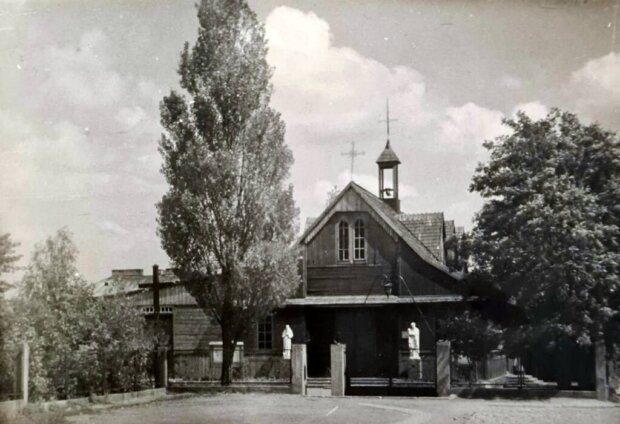 Kościół okęcki w maju 1955 r. Ze zbiorów Sylwii Zawiślak