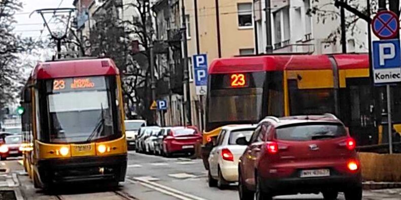 Stalowa z tramwajami linia 23. Fot. Kosmiczni Warszawa