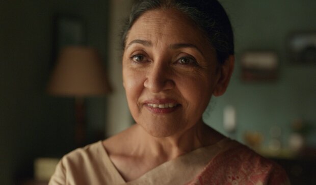 Deepti Naval jako Deepali