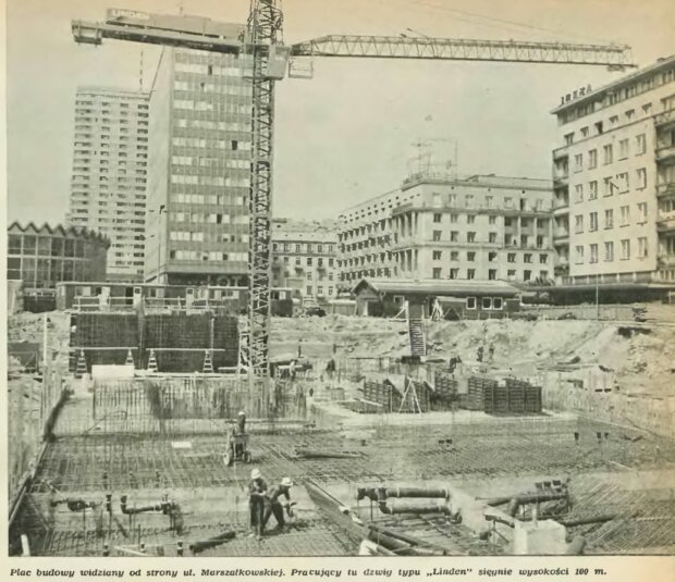 Hotel Forum - plac budowy. Fot. Maciej Kłoś, źr. Stolica