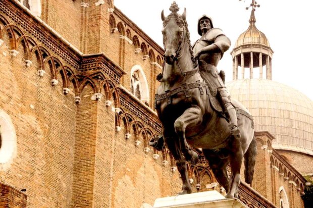 Bartolomeo Colleoni - pomnik w Wenecji. Fot. Gerry Labrijn (Encyklopedia Britannica)