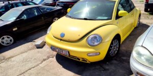 Odholowane pojazdy na parkingu przy ul. Gołdapskiej 7. Fot. Warszawa.pl