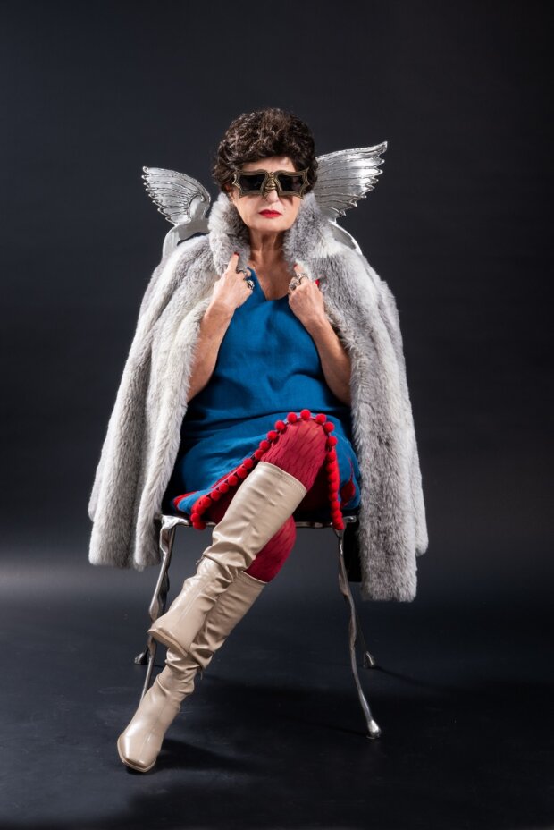 Peggy Guggenheim w futrze