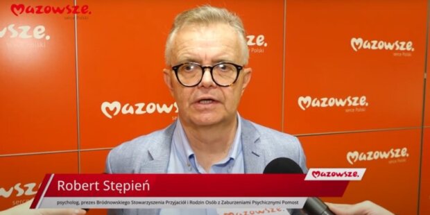 Robert Stępień - psycholog, prezes Bródnowskiego Stowarzyszenia Przyjaciół i Rodzin z Zaburzeniami Psychicznymi Pomost. Fot. Kard z Filmu UMWM