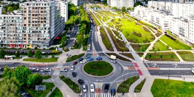 Rondo im. Ireny Kwiatkowskiej na Ursynowie. Fot. C. Warś UM Warszawy 800