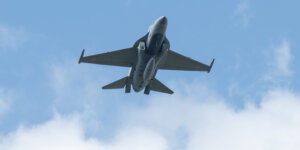 FA-50 Fighting Eagle - leci nad Wisłę. Fot. Marcin Banaszkiewicz
