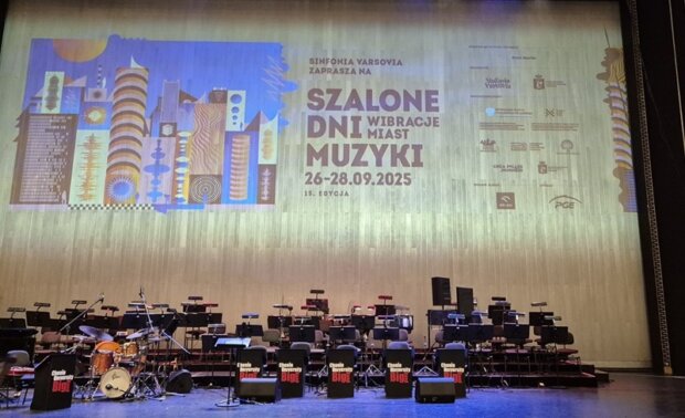 15. Szalone Dni Muzyki scena przed koncertem