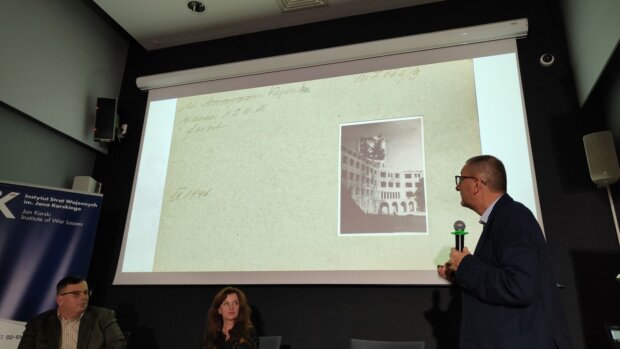 Dom ubezpieczeń przy ul. Kopernika - później siedziba związków zawodowych. Fot. Warszawa.pl