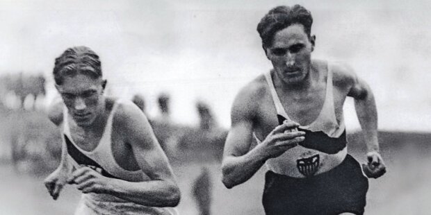 Stanisław Petkiewicz (z lewej) i Janusz Kusociński. Fot źr. NAC