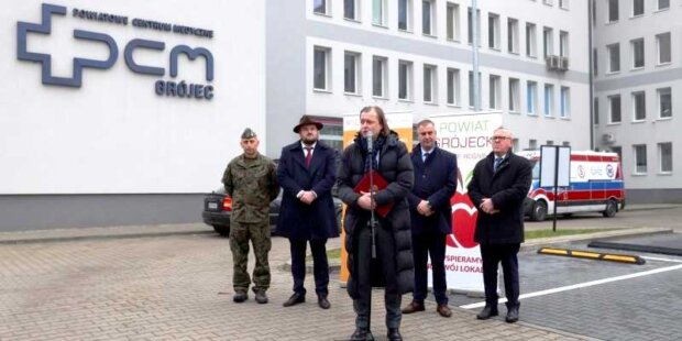 Konferencja prasowa wojewody mazowieckiego - w Grójcu. Fot. MUW