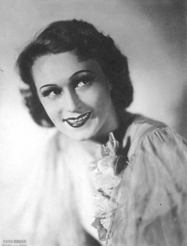 Loda (Leokadia) Halama - aktorka-tancerka, Foto-Drozd 1936. Fot. źr. NAC