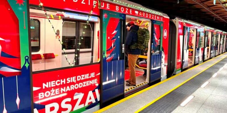 Metro - świąteczny pociąg. Fot. Metro Warszawskie