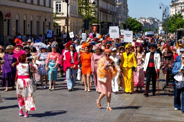 Warszawski Hatwalk 2026 - na Trakcie Królewskim. Fot. Edyta Chrząszcz