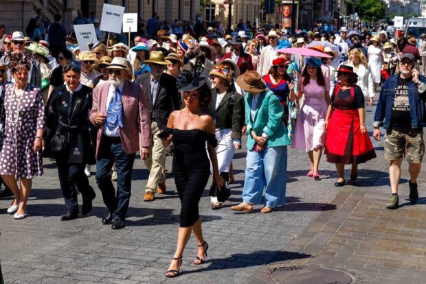 Warszawski Hatwalk 2026 - na Trakcie Królewskim. Fot. Edyta Chrząszcz