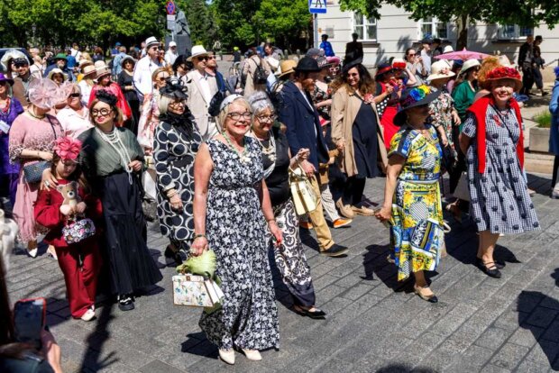 Warszawski Hatwalk 2026 - na Trakcie Królewskim. Fot. Edyta Chrząszcz