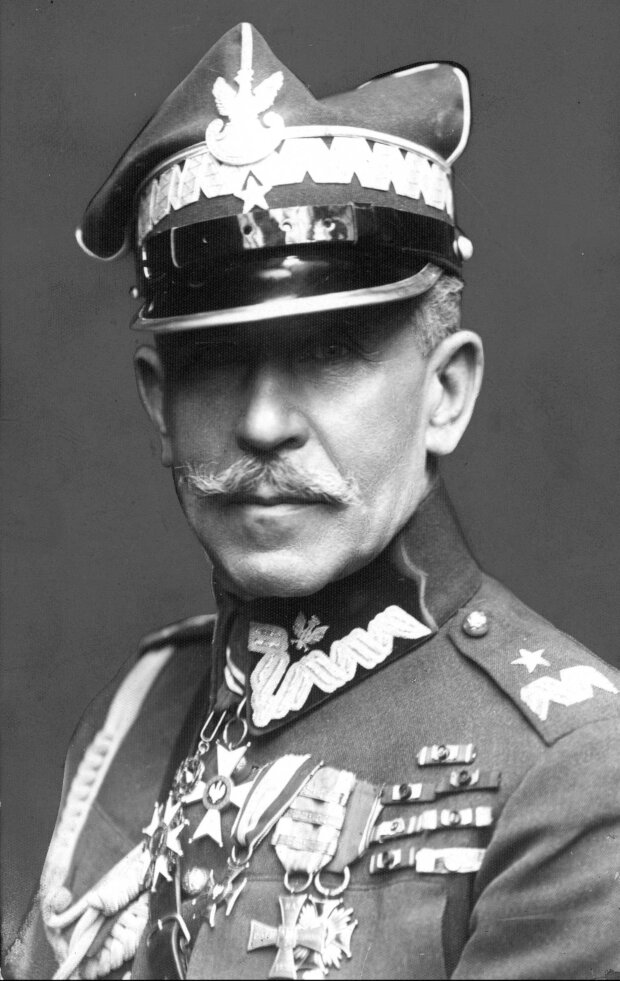 Gen. bryg. Mariusz Zaruski - 1925 - 1929. Fot. Marian Fuks (źr. NAC)