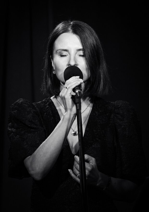 Lena Piękniewska podczas występu