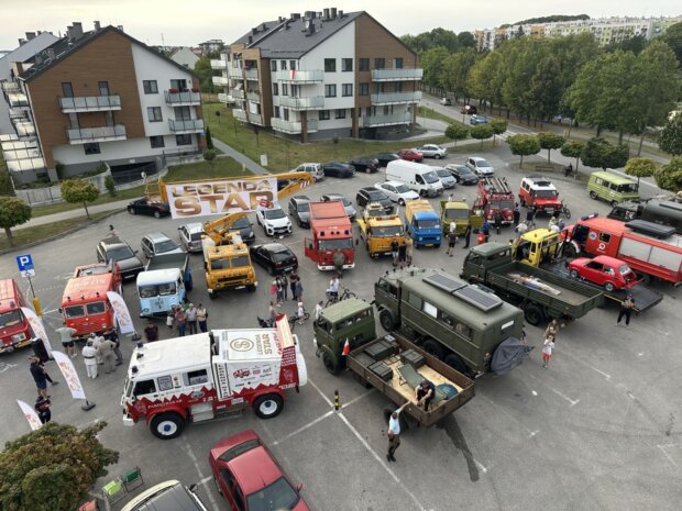 Legenda Stara - przystanek na trasie konwoju. Fot. STS