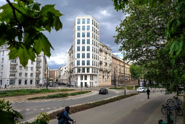 Były Szkieletor przy pl. Politechniki - wyróżniony budynek European Property Awards 2026. Fot. mat. prasowy Fot. Szymon Lenkowski